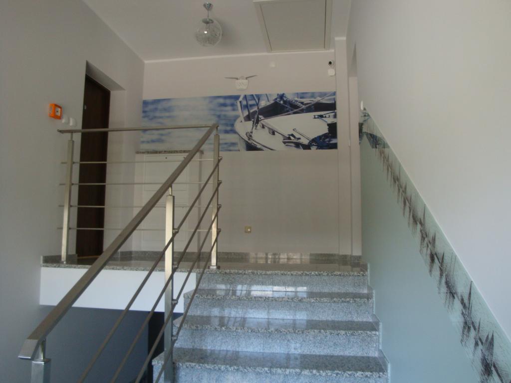 Aparthotel Admiral อิวาวา ภายนอก รูปภาพ